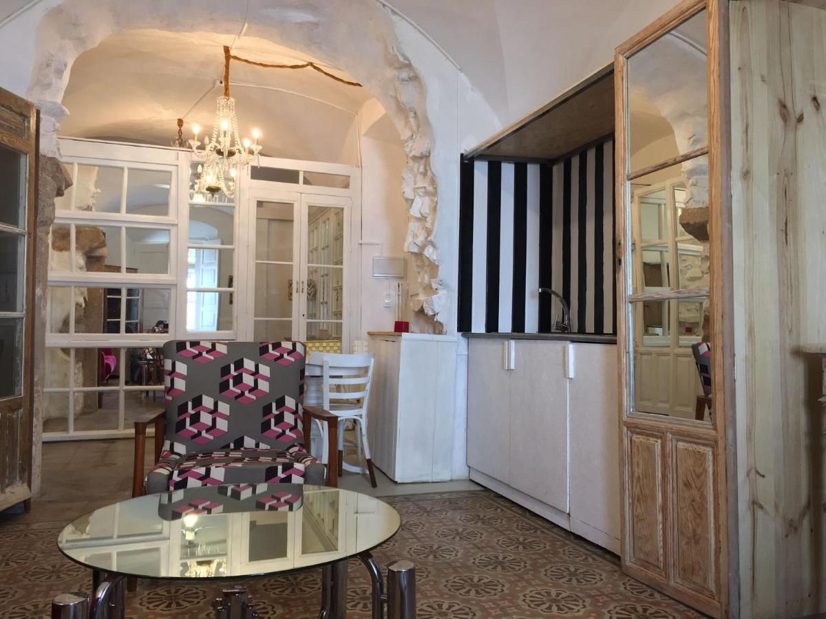 Apartamentos Tukasa Vintage Caces Extérieur photo