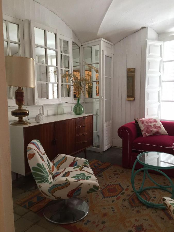 Apartamentos Tukasa Vintage Caces Extérieur photo